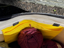 Load image into Gallery viewer, 1 Tote Bag 2024 ZipperTop Med Groc, Rainbow Handles, Two Outside Pockets, Inside hanging pockets ps (restocked)
