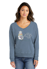 Load image into Gallery viewer, V-neck Sweatshirt Ladies Beach Wash® ‘24
