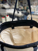 Load image into Gallery viewer, Tote Bag 2021 ZipperTop Med Groc, 2 Outside Pockets, Inside hanging pockets PS
